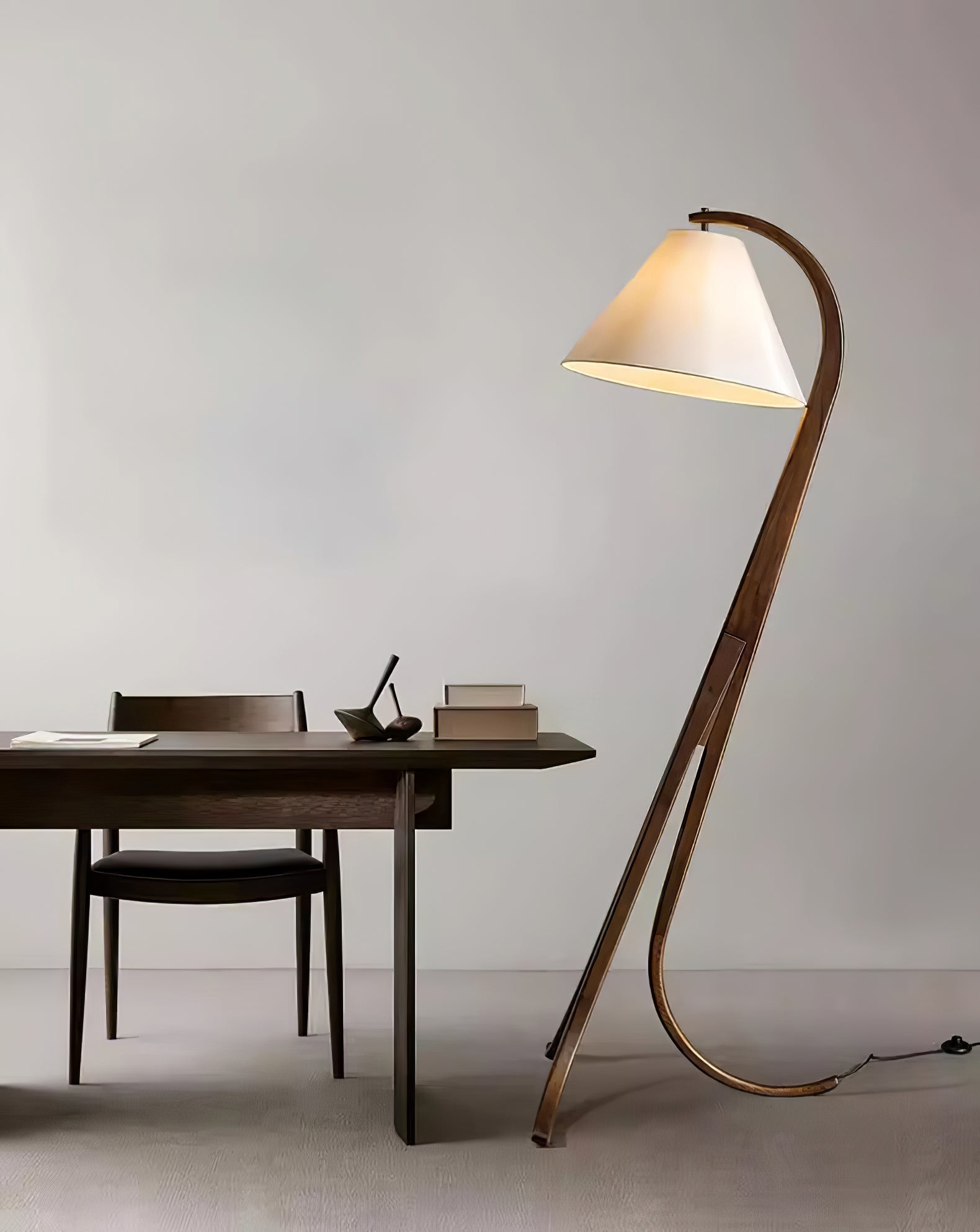 Udorila Curved Wood Floor Lamp