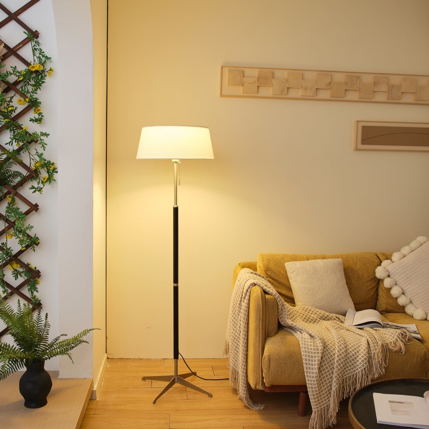 Seliviella Modern Floor Lamp