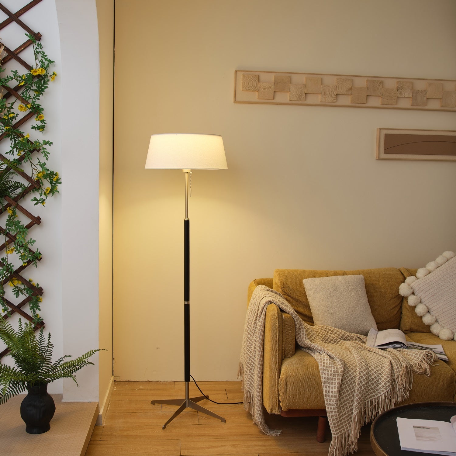 Seliviella Modern Floor Lamp