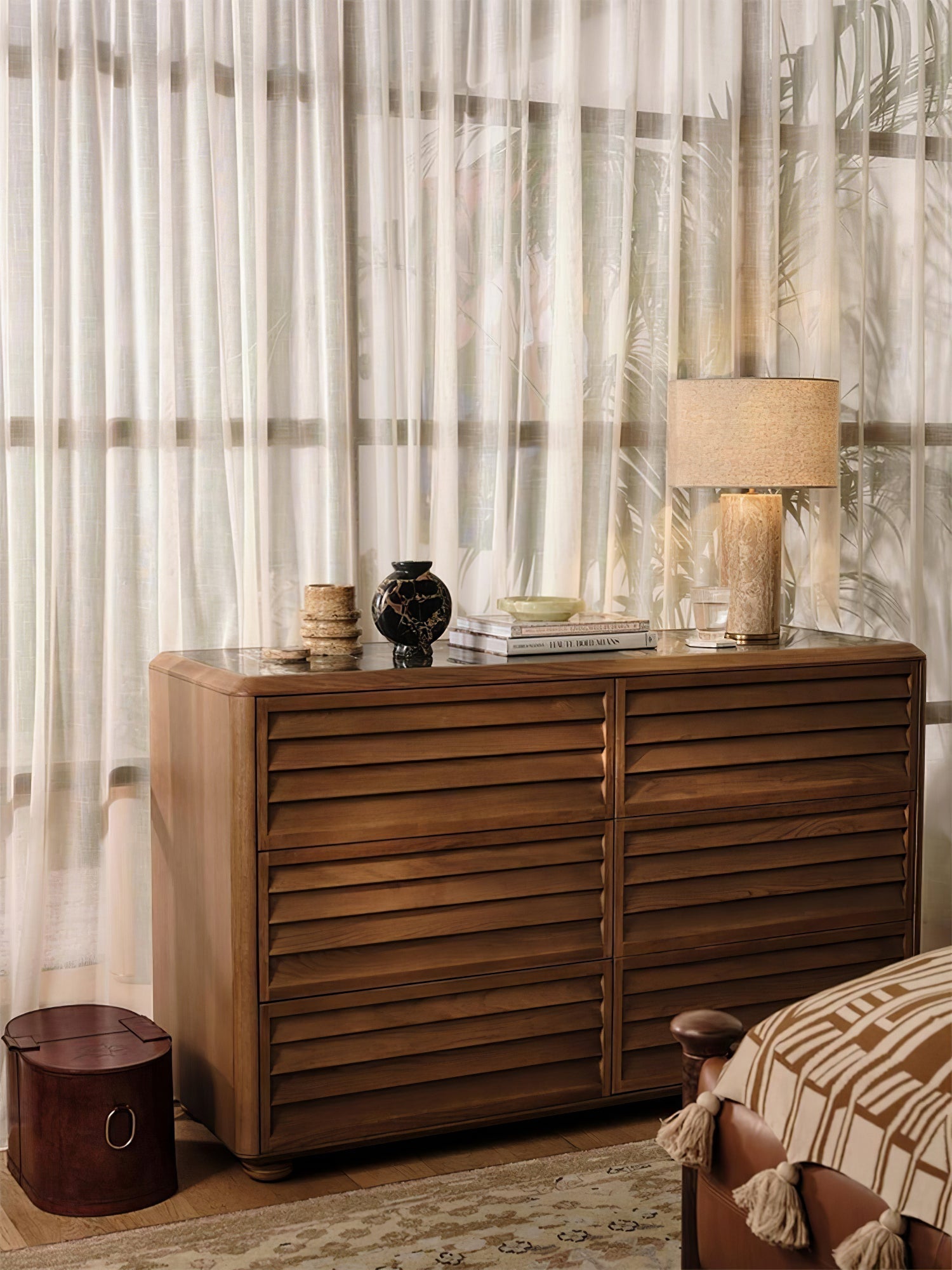Vonoryra Cylindrical Travertine Table Lamp