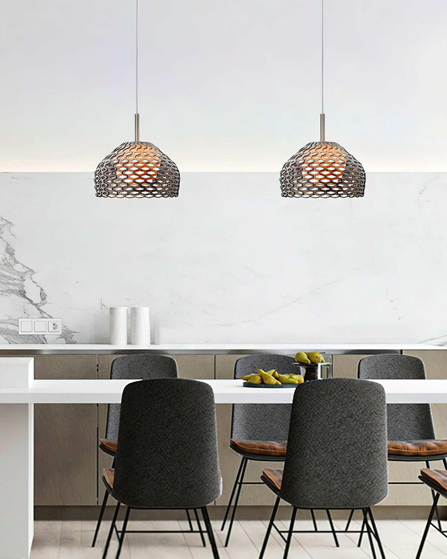 Ilsolion Individual Creativity Plastic Pendant Lamp