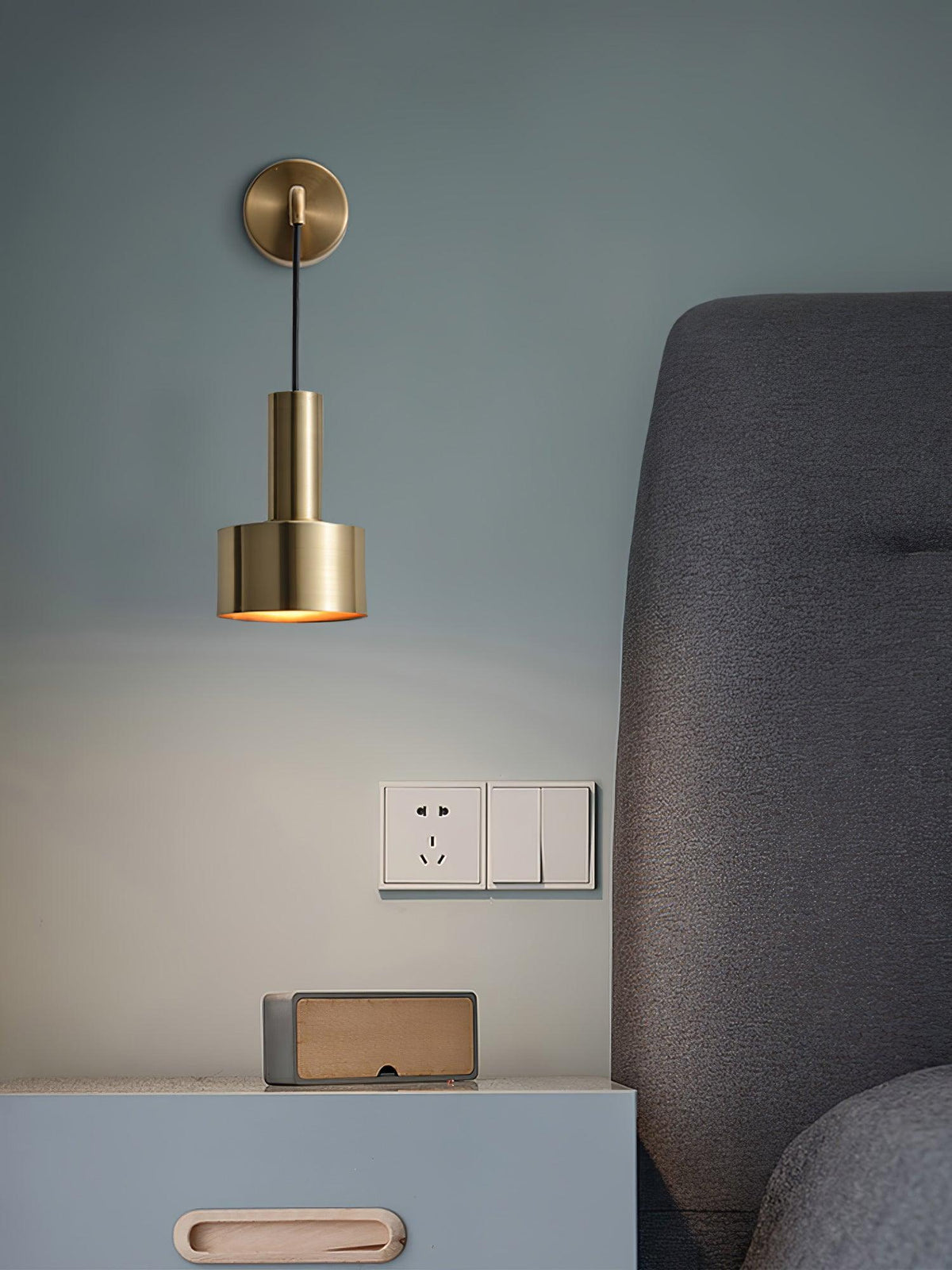 Alvina Modern Minimalist Brass Wall Light