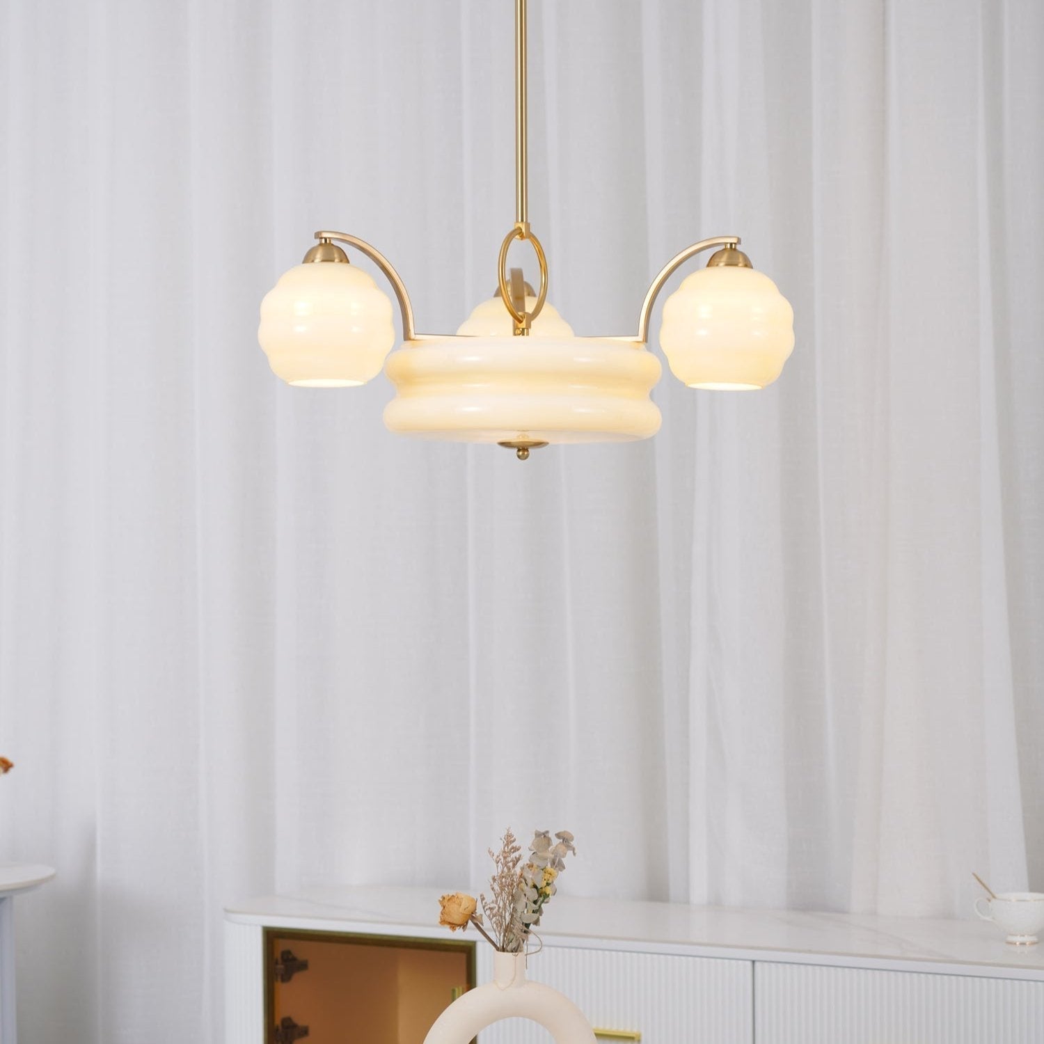 Lustra Chandelier Art Deco Vintage Gold Glass Shades - Neutral Decor