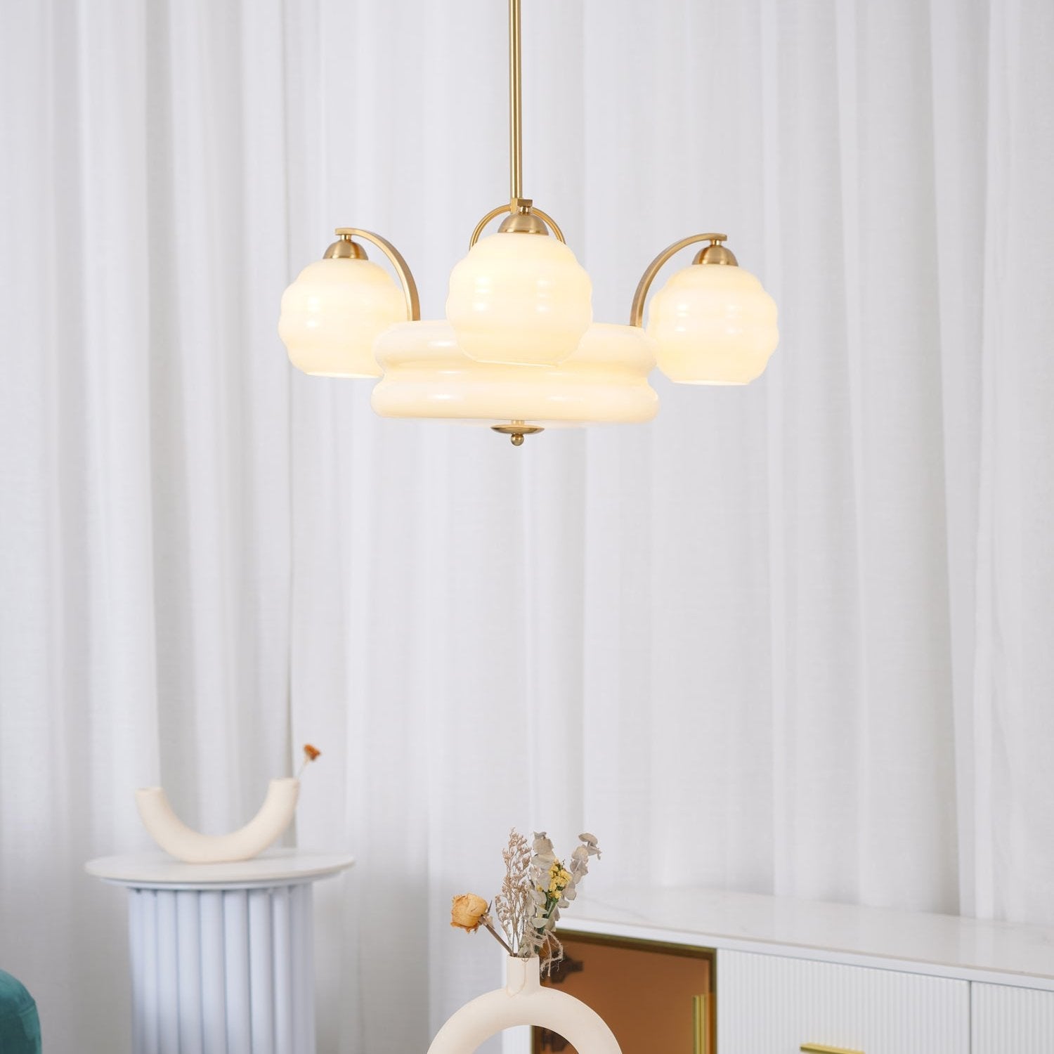 Lustra Chandelier Art Deco Vintage Gold Glass Shades - Neutral Decor