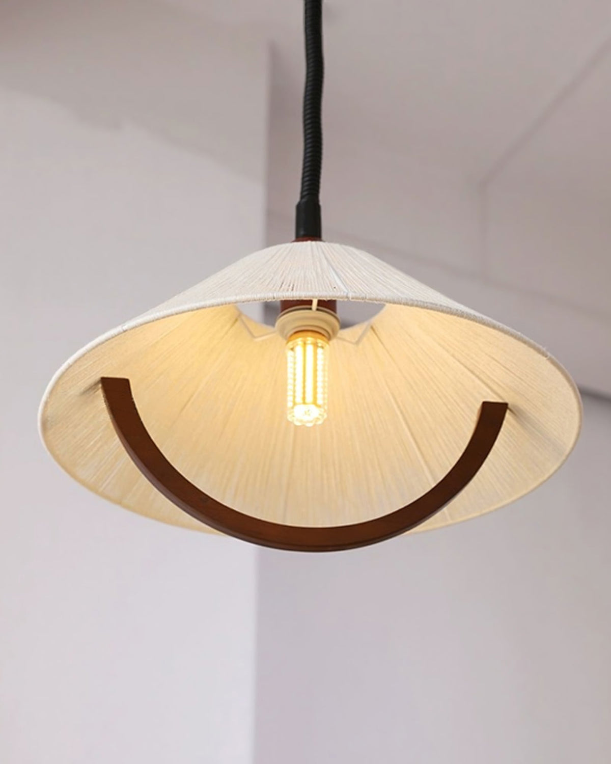 Syraeen Premium Nordic Art Wood Pendant Lamp