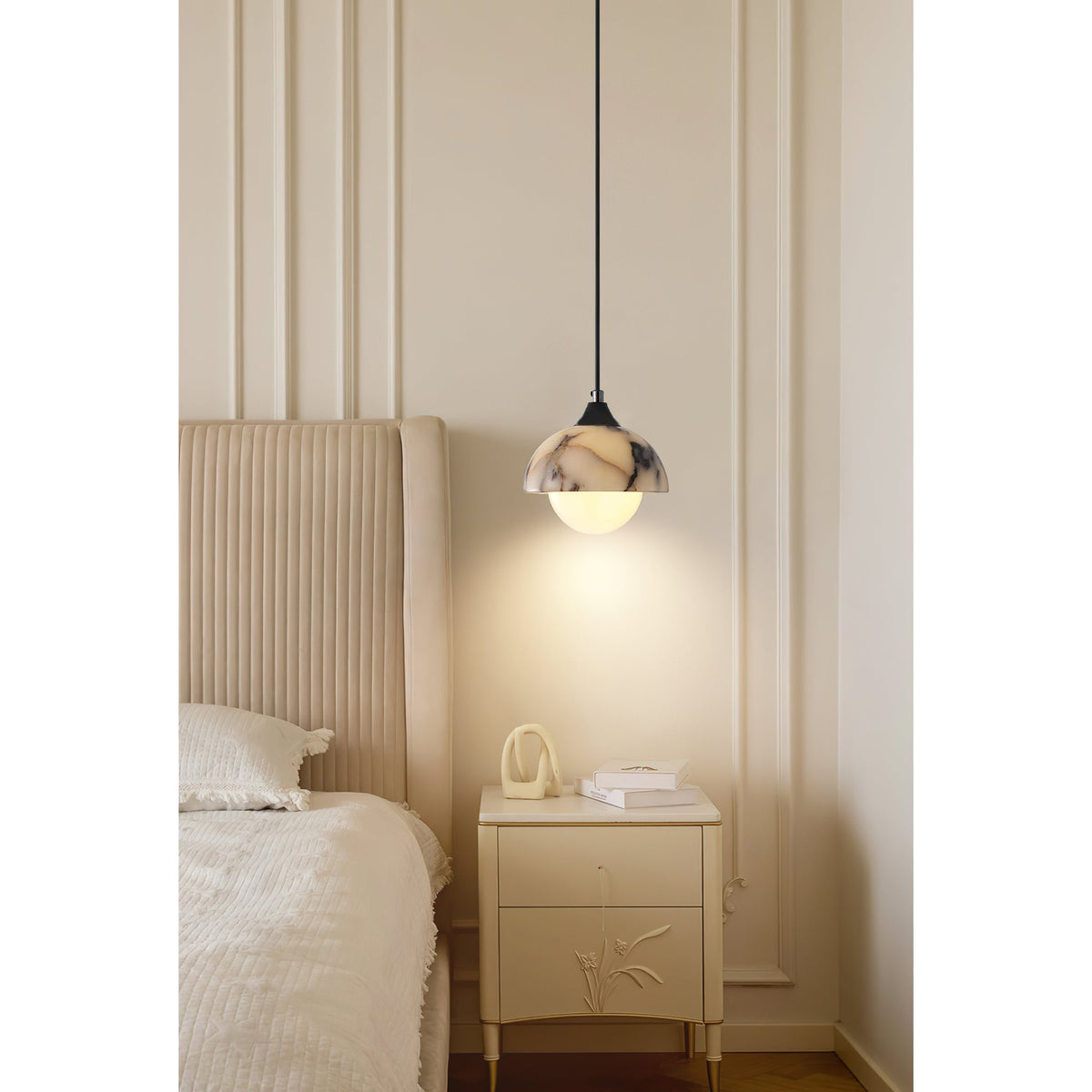 Tavon Modern Minimalist Marble Pendant Lamp