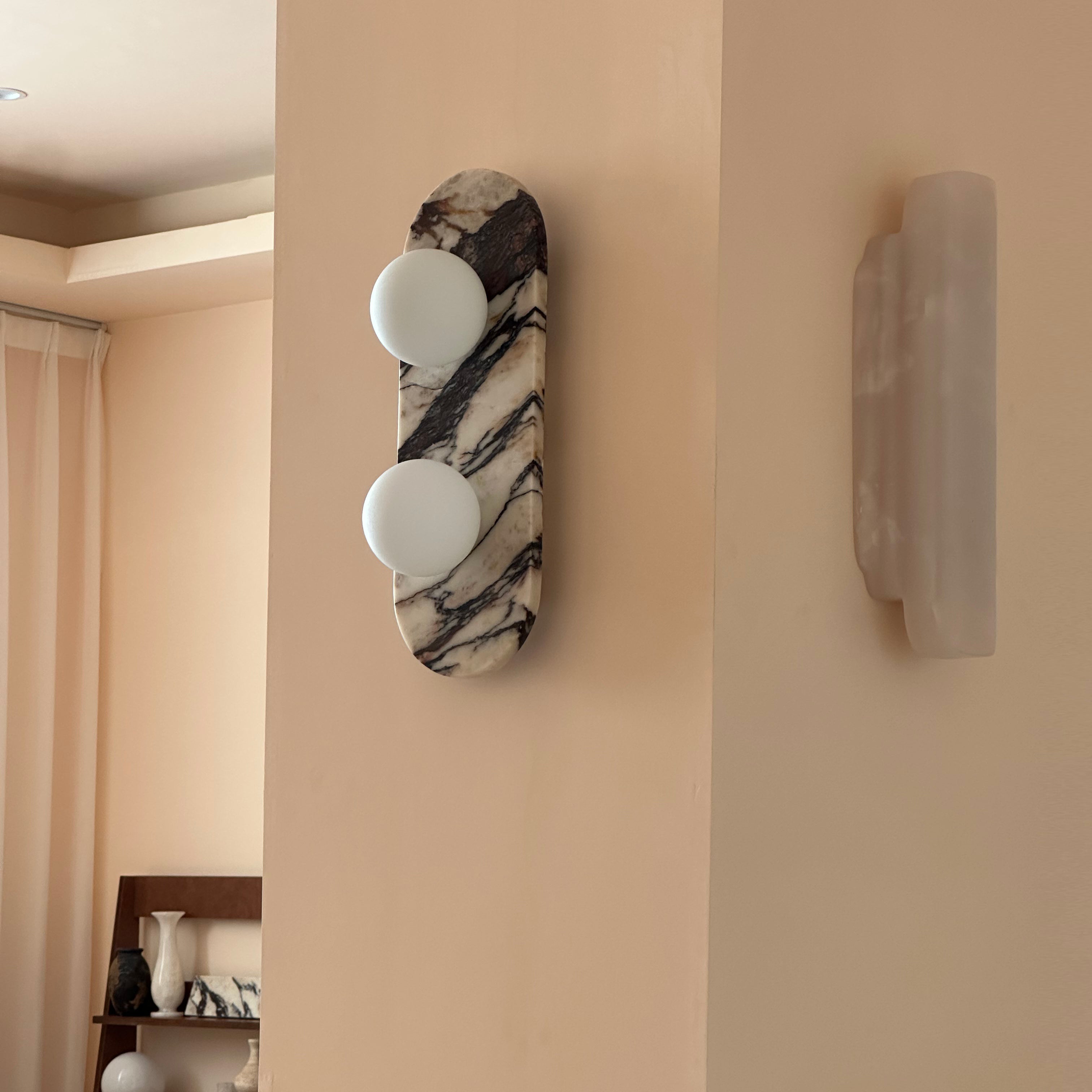 Alvuvyo Elegance Modern Marble Wall Lamp