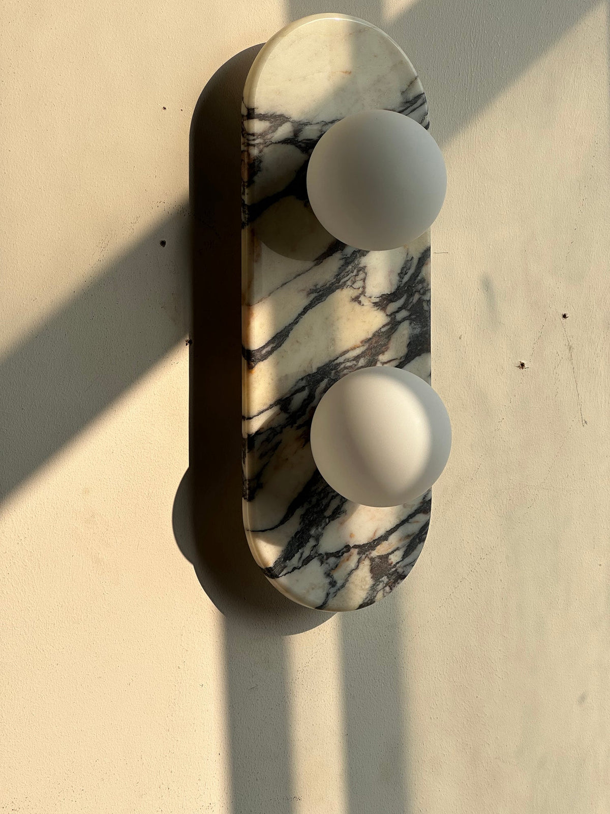 Alvuvyo Elegance Modern Marble Wall Lamp