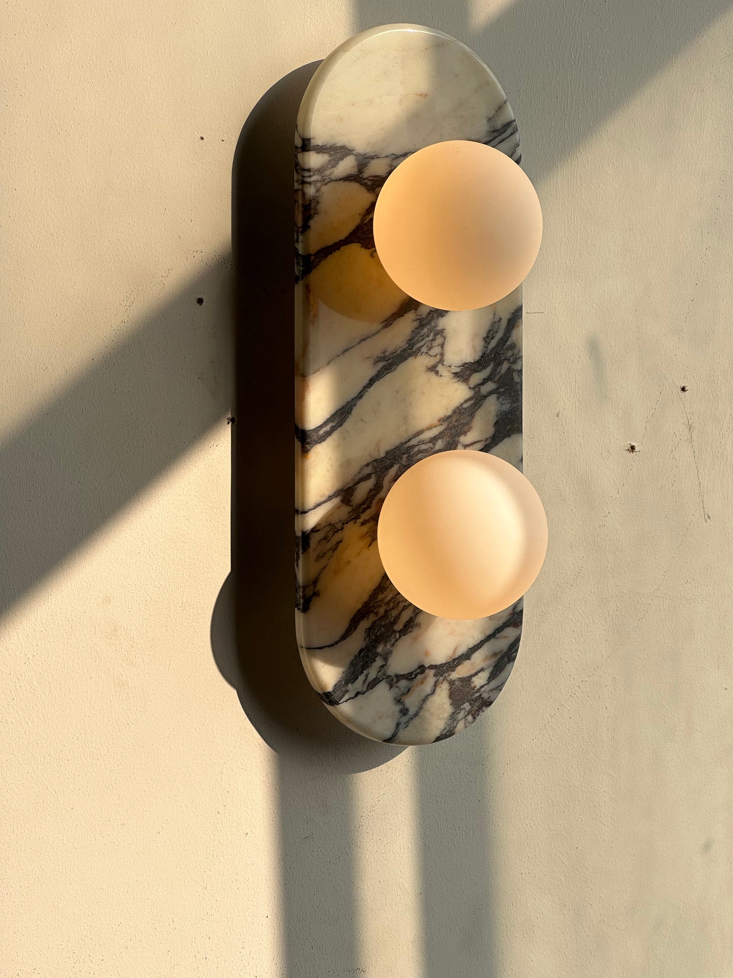Alvuvyo Elegance Modern Marble Wall Lamp
