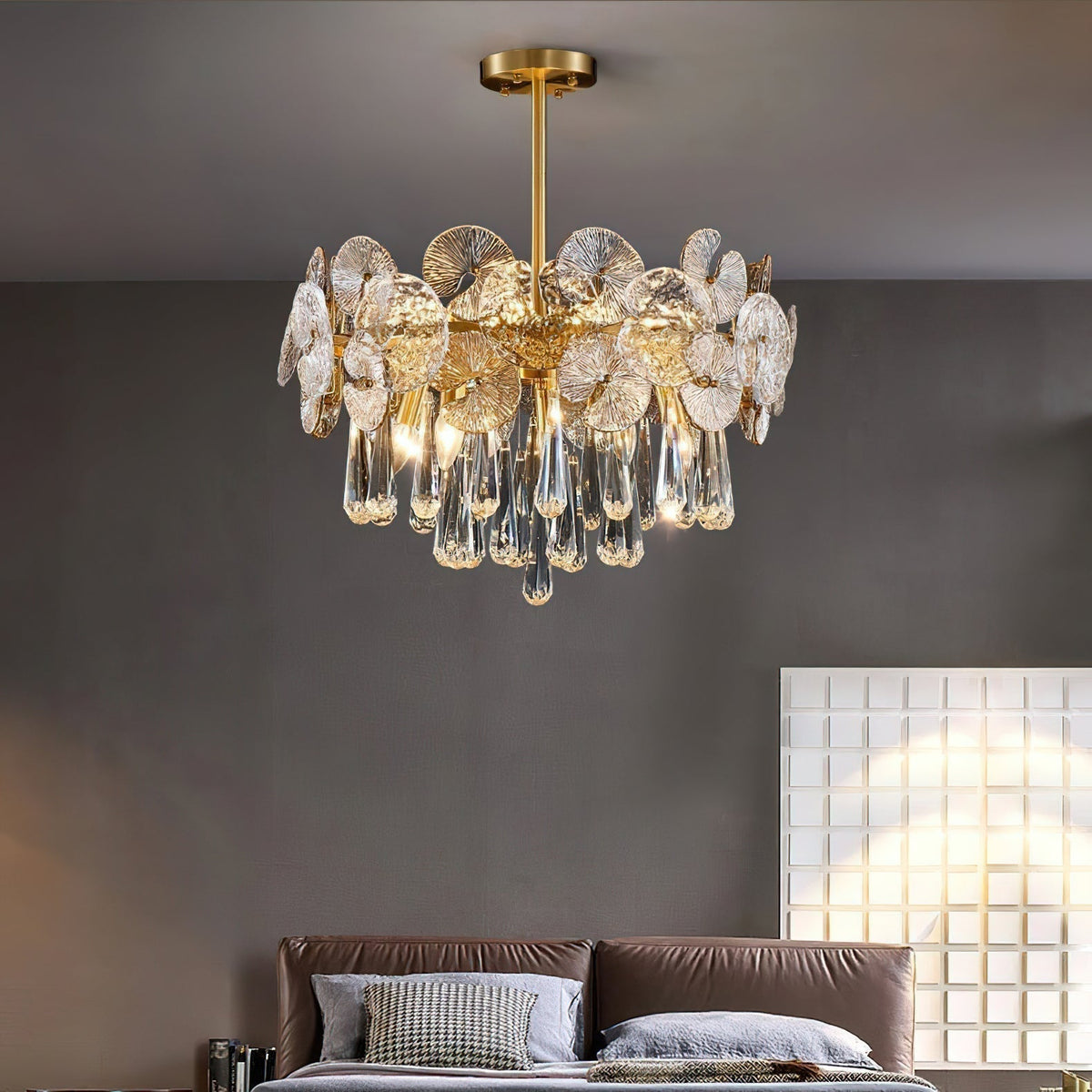 Caeluvyo Postmodern Luxury Elegance Crystal Chandelier