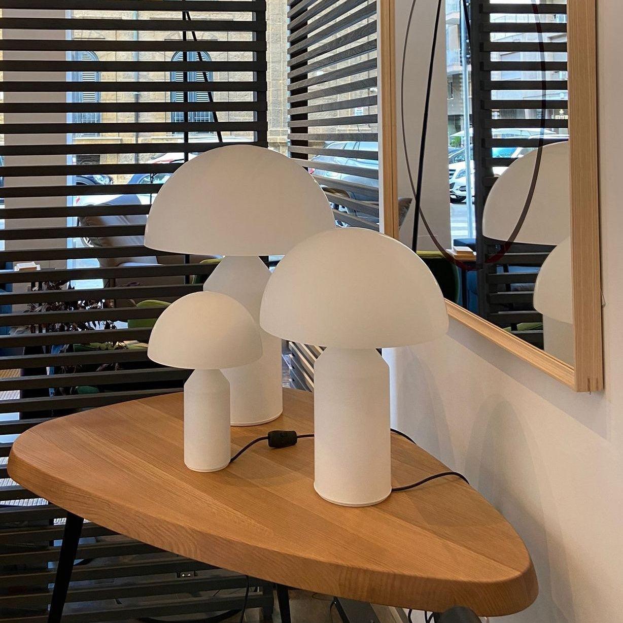 Hesrin Glass Artistic Table Lamp
