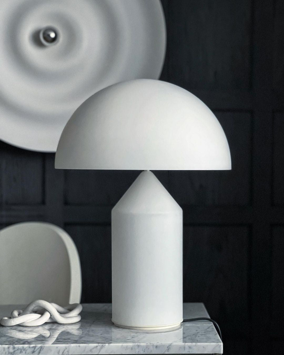 Selisina Industrial Minimalist Table Lamp