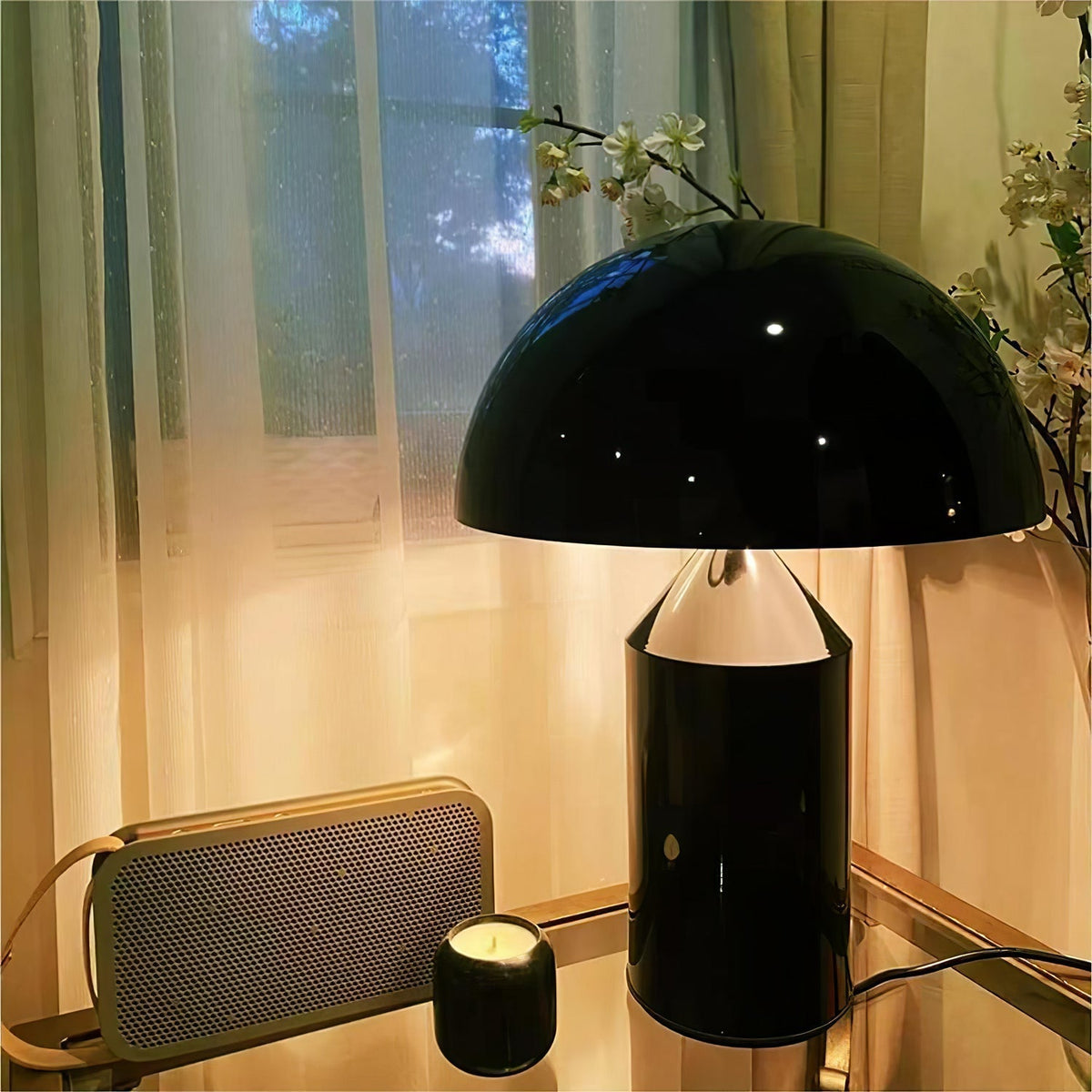 Selisina Industrial Minimalist Table Lamp