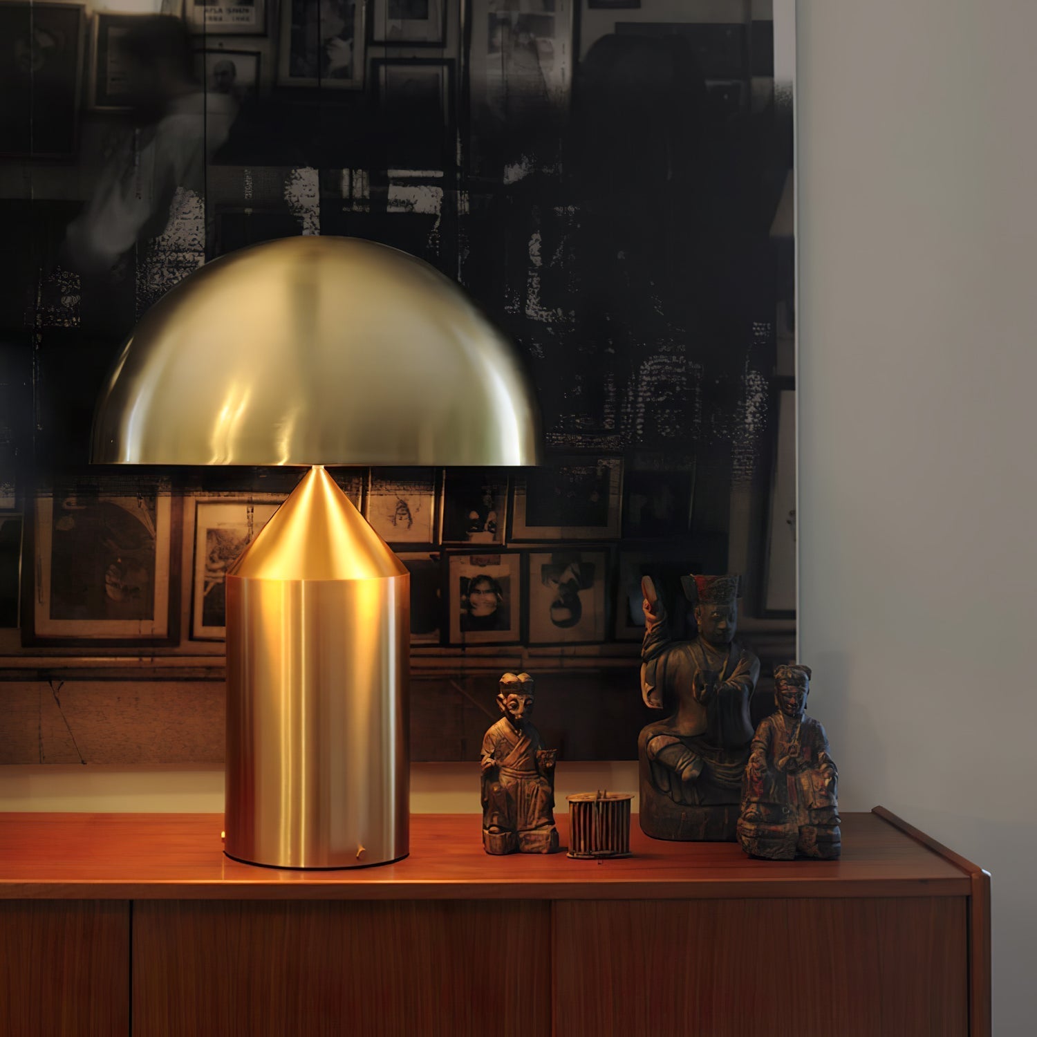 Selisina Industrial Minimalist Table Lamp