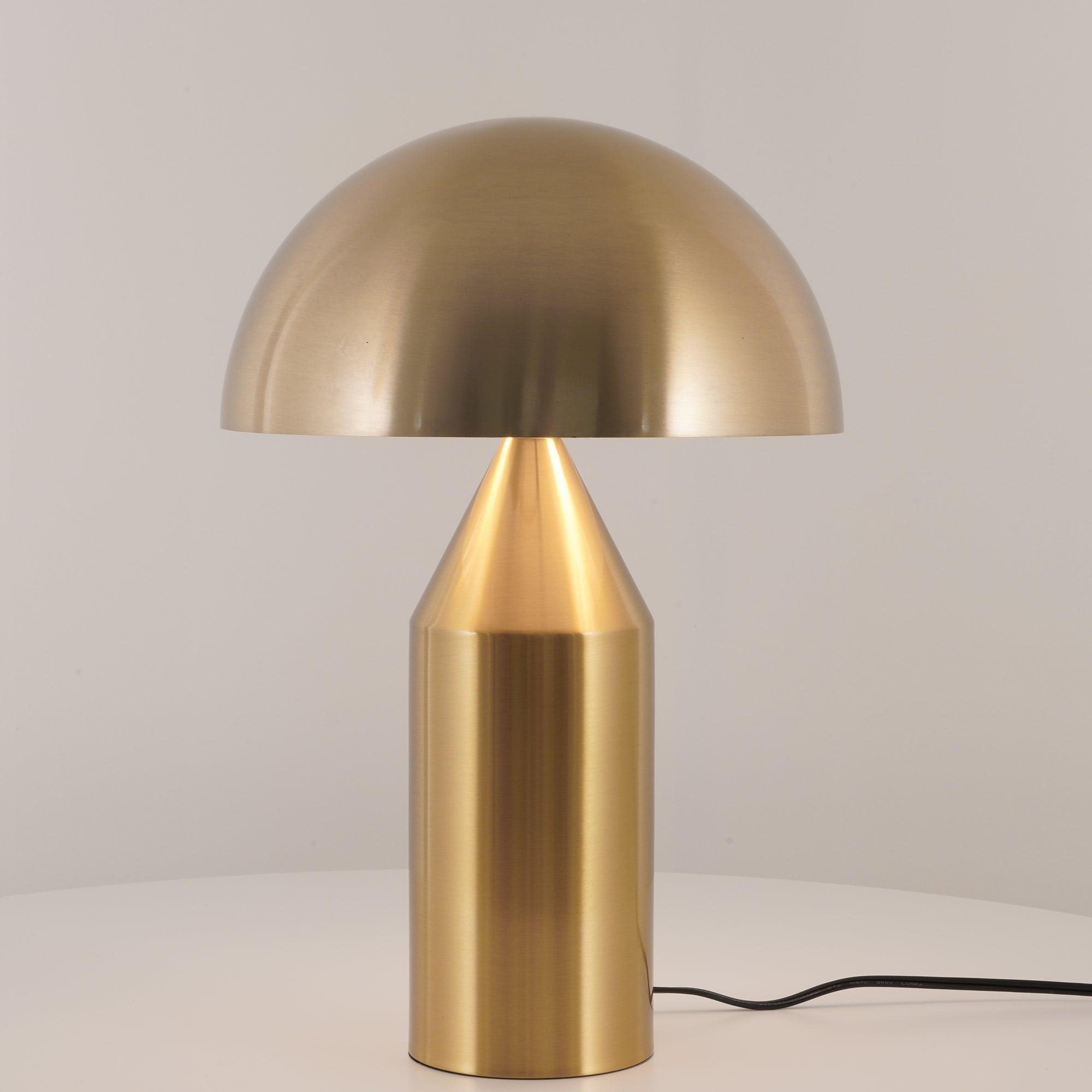 Selisina Industrial Minimalist Table Lamp