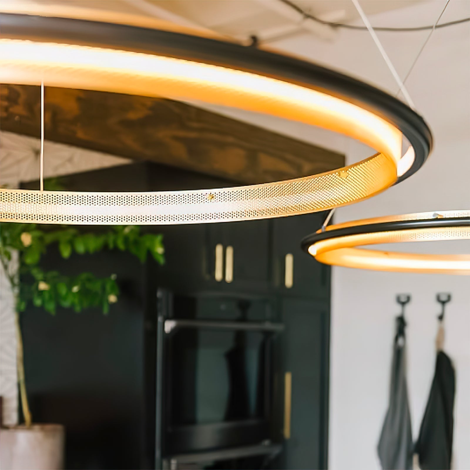 Himinuvyo Modern Minimalist LED Chandelier