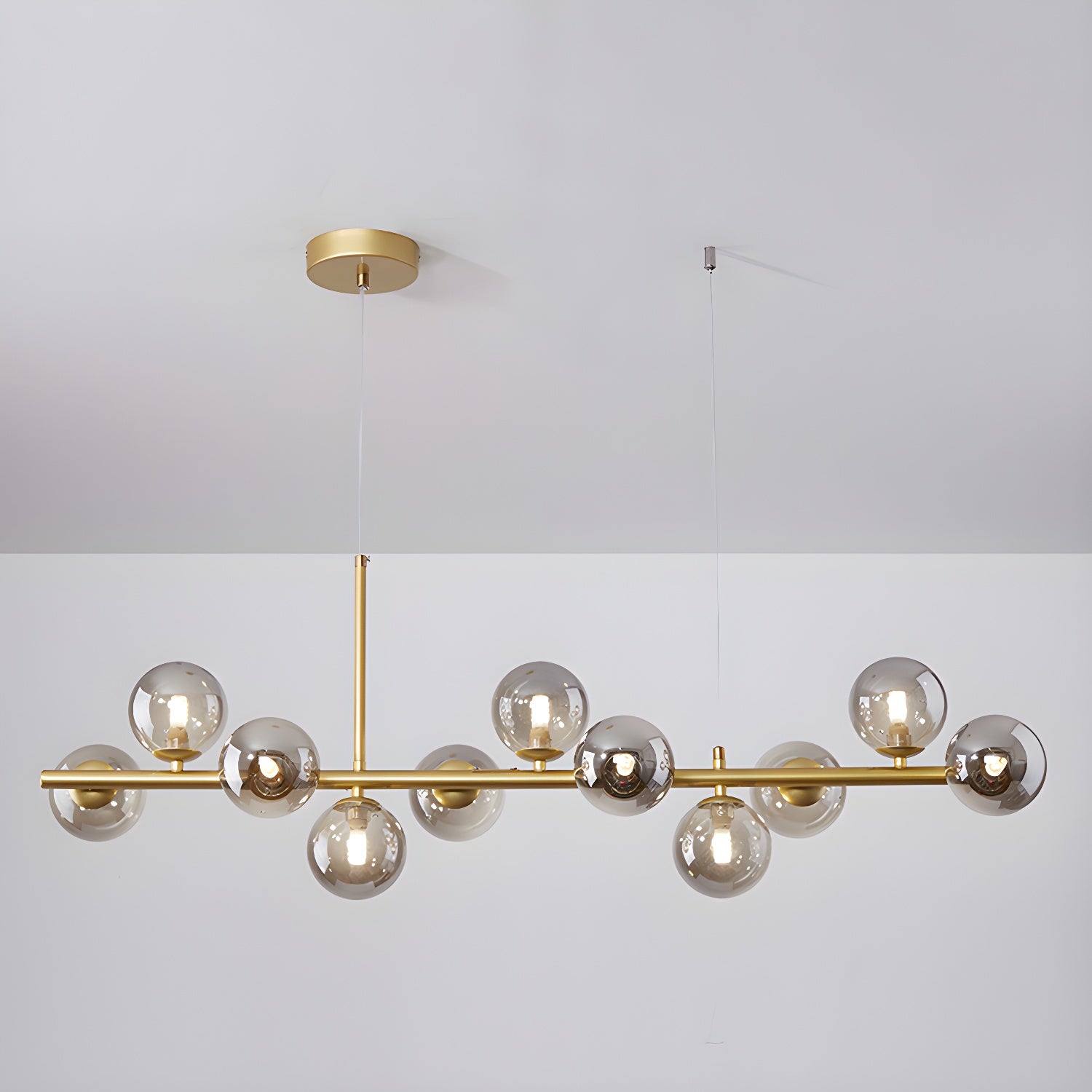 Lioroora Chandelier Glass Globe Gold 12-Light