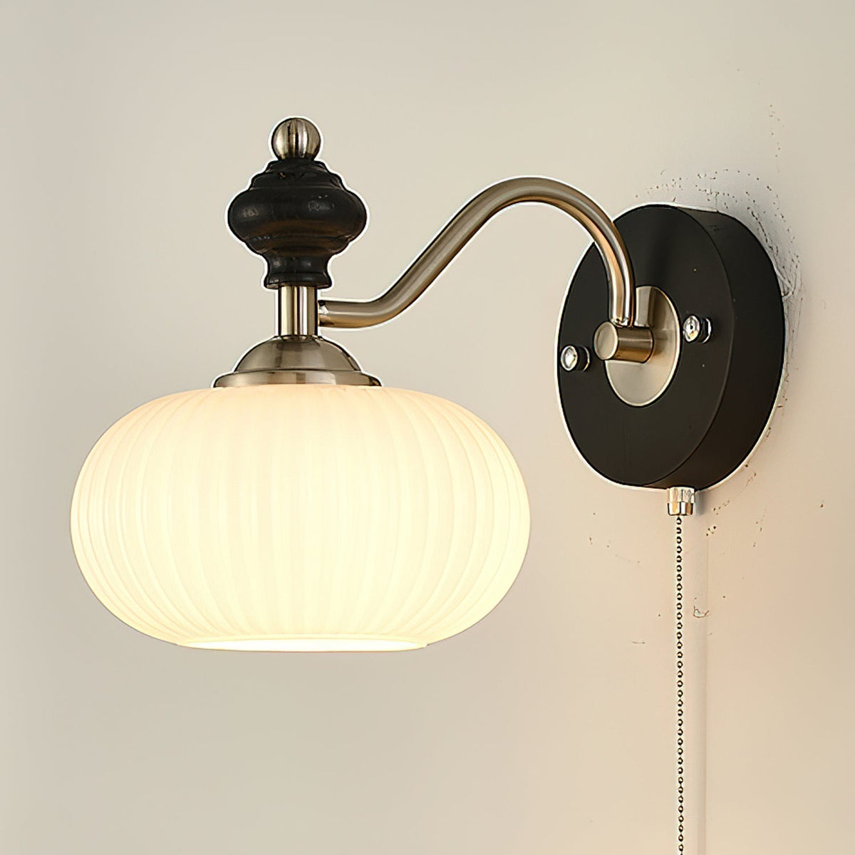 Nift Wall Lamp