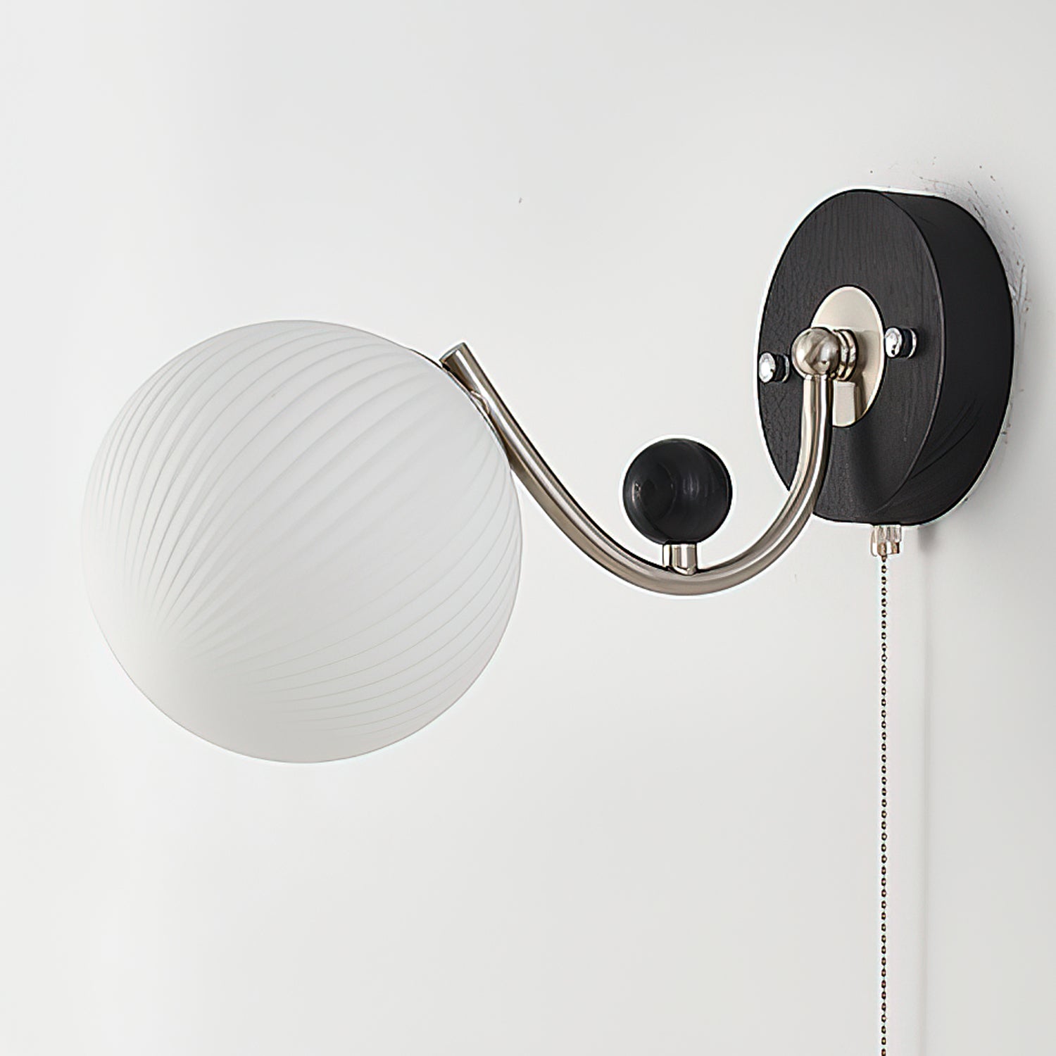 Nift Wall Lamp