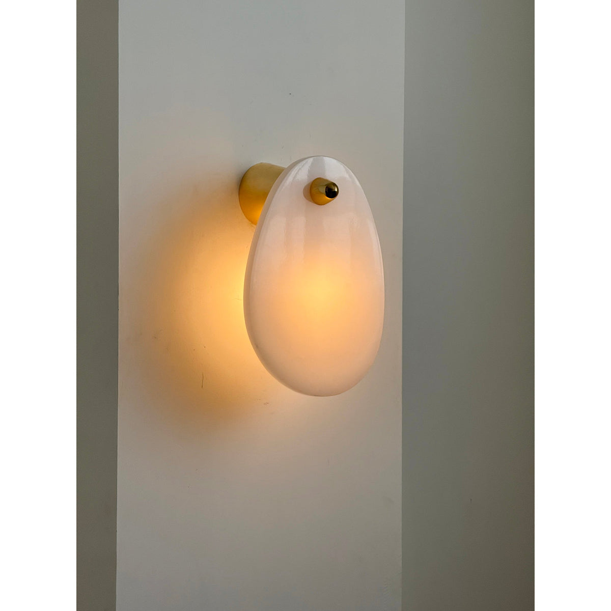 Norduvys Modern Luxurious Metal Marble Wall Lamp