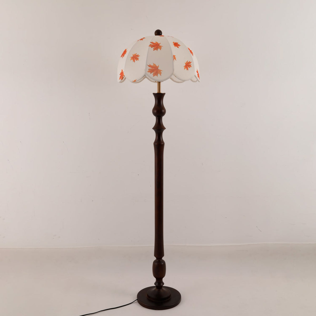 Mapler Wood Fabric Elegant Floor Lamp