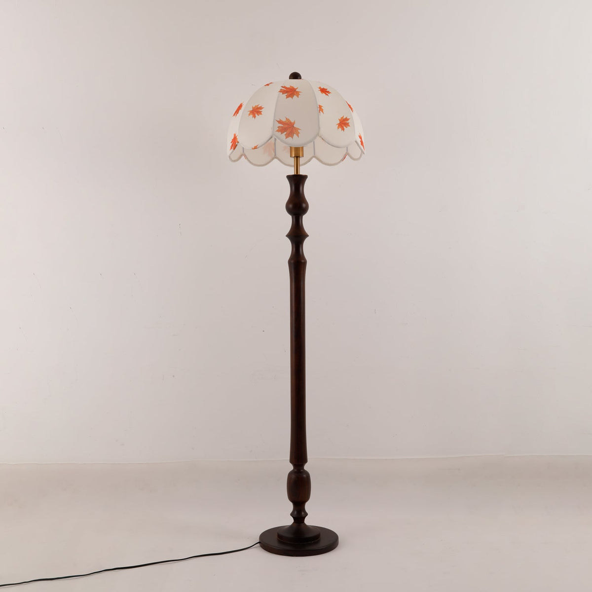 Mapler Wood Fabric Elegant Floor Lamp