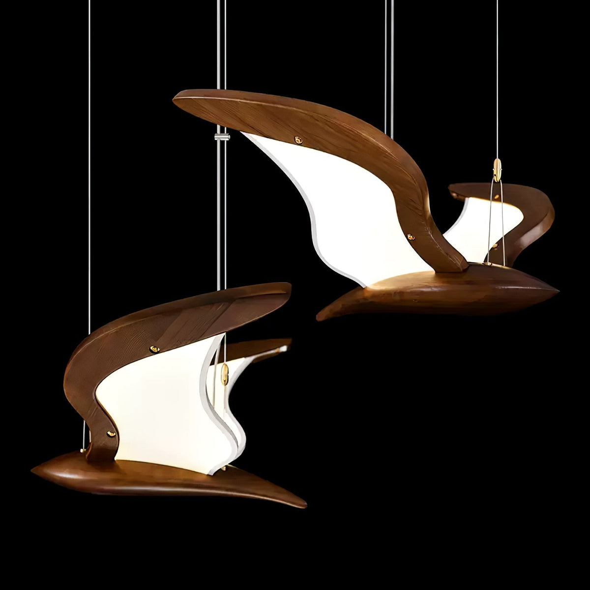 Lyvynia Organic Wood Pendant Light