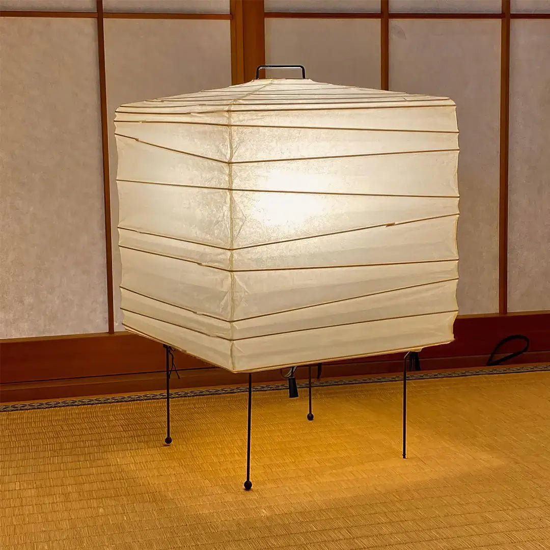 Mith Paper Oriental Table Lamp