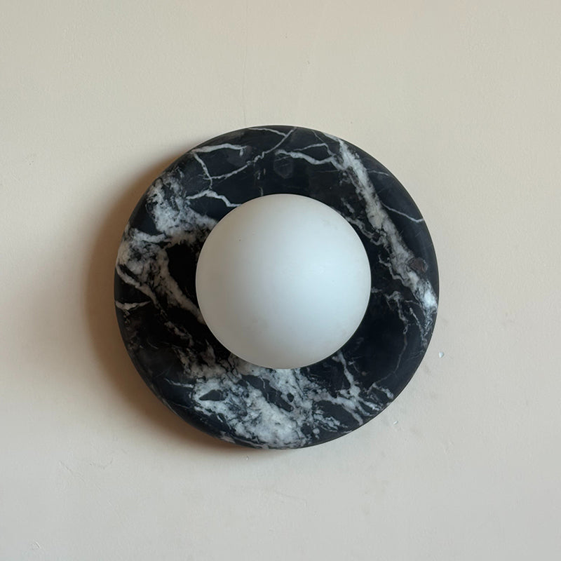 Uvinos Wall Lamp