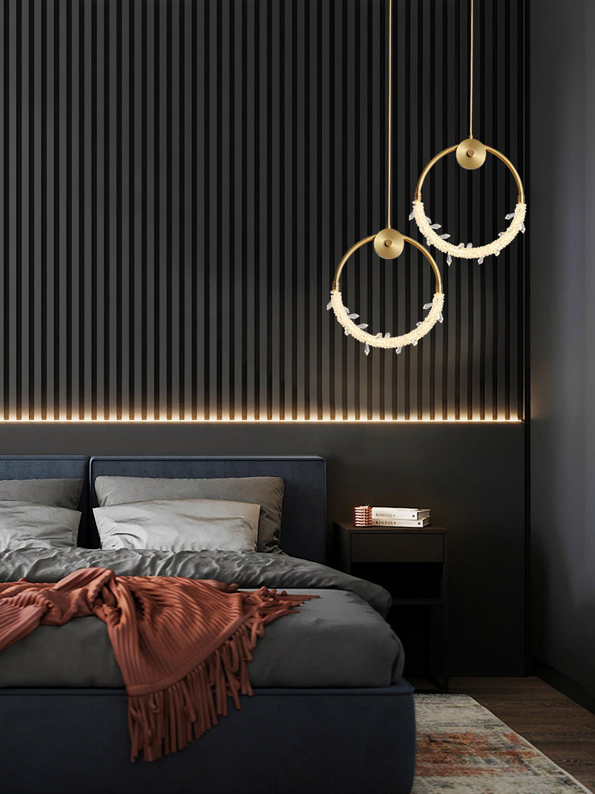 Lustre Elegant Crystal Pendant Light