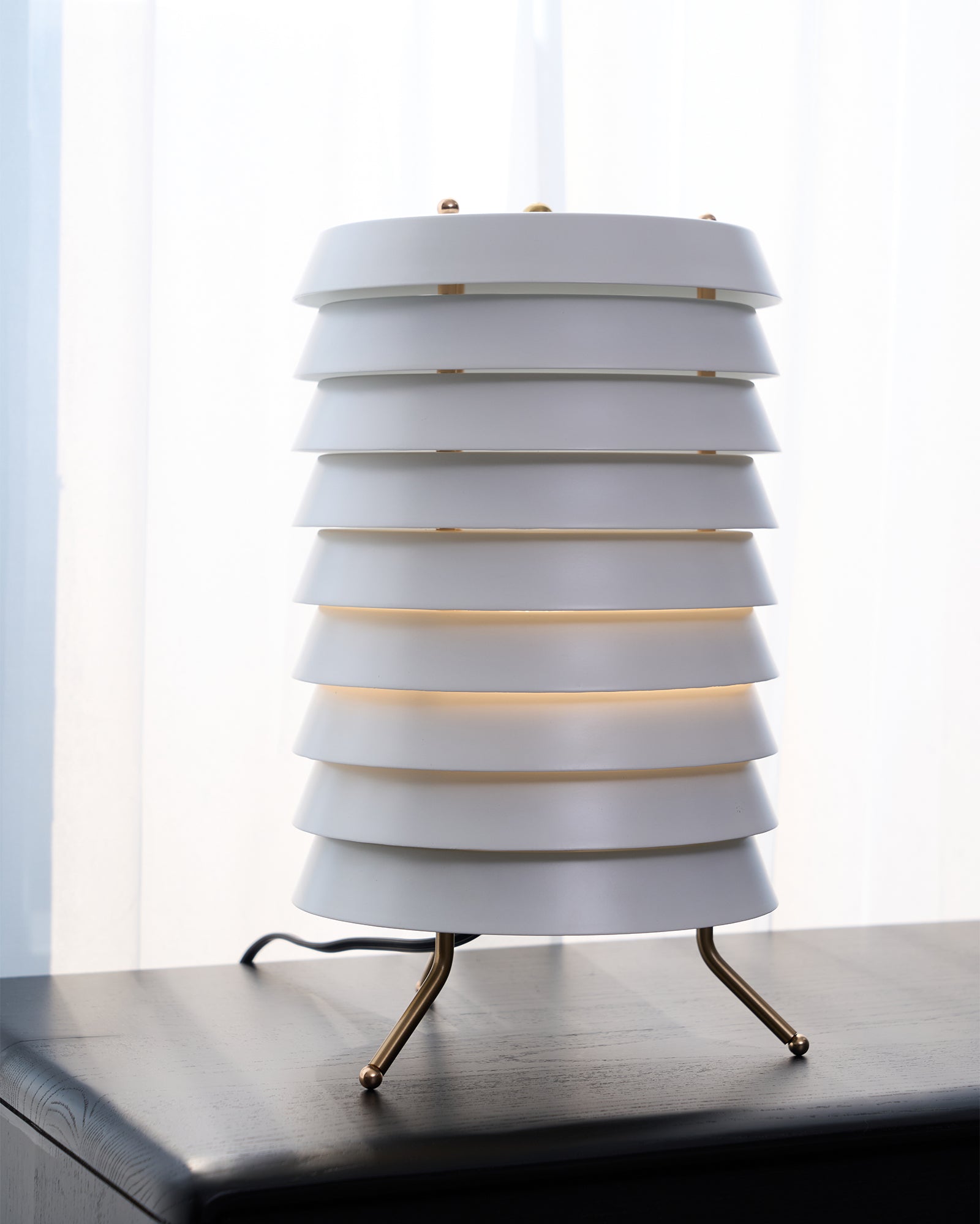 Orelelette Lattice Scandinavian Table Lamp