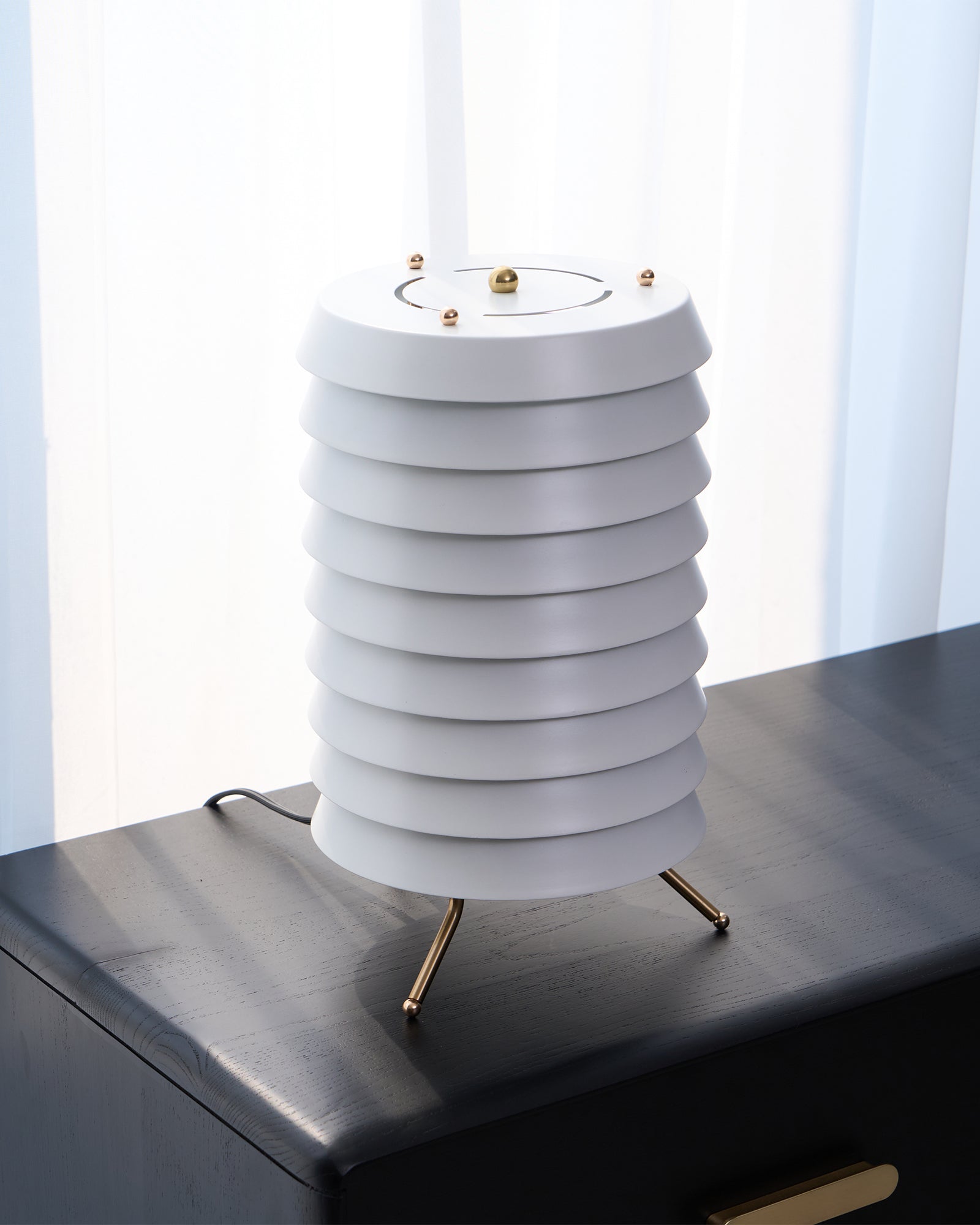 Orelelette Lattice Scandinavian Table Lamp