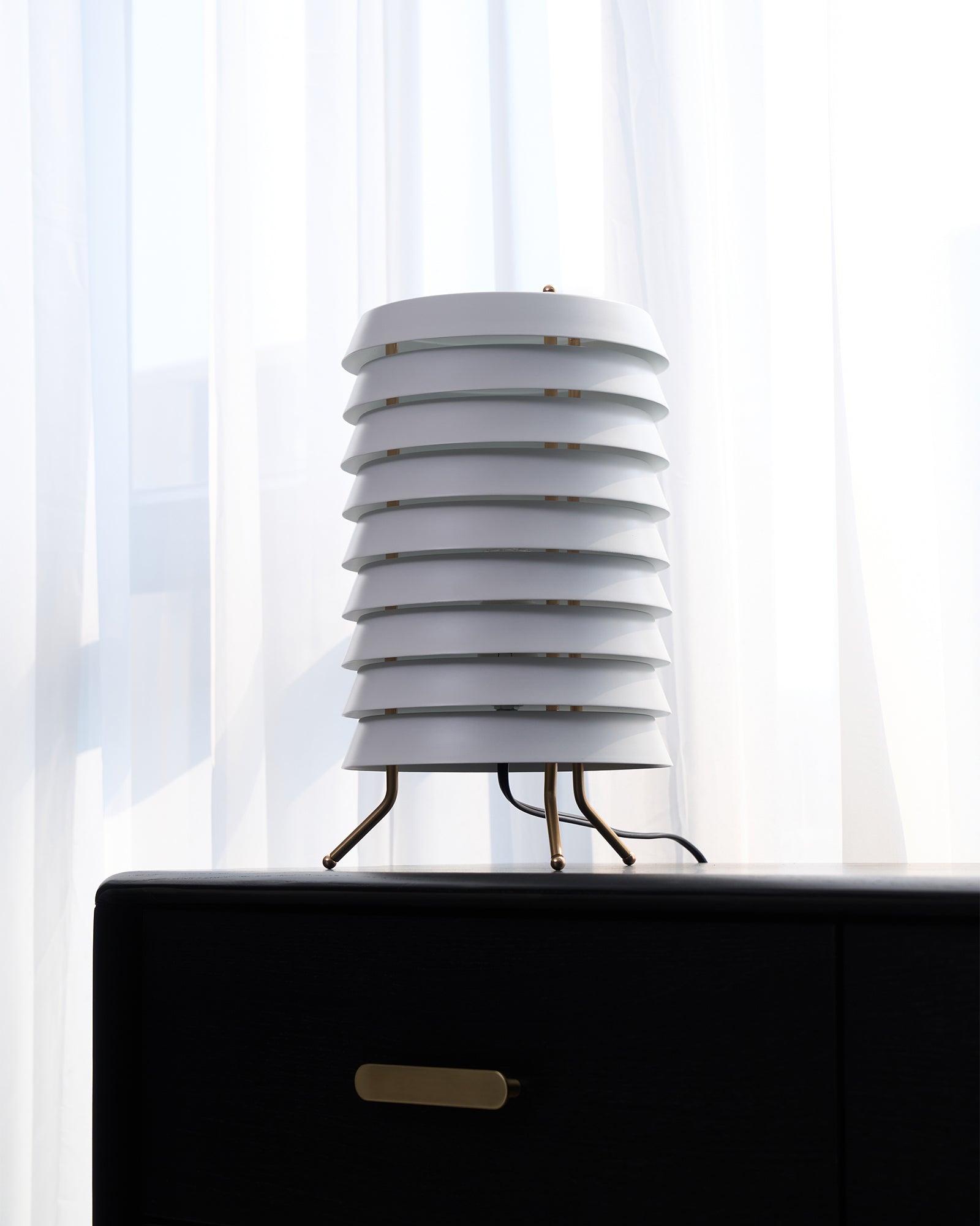 Orelelette Lattice Scandinavian Table Lamp