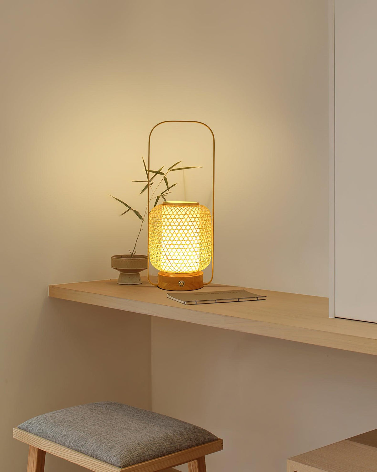Orbituse Wooden Retro Table Lamp