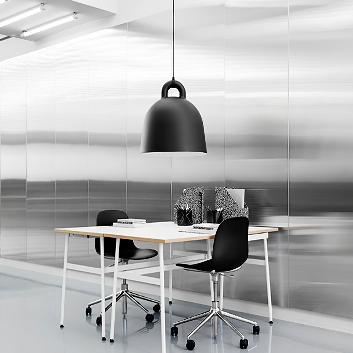 Astria Resin Minimalistic Pendant Lamp