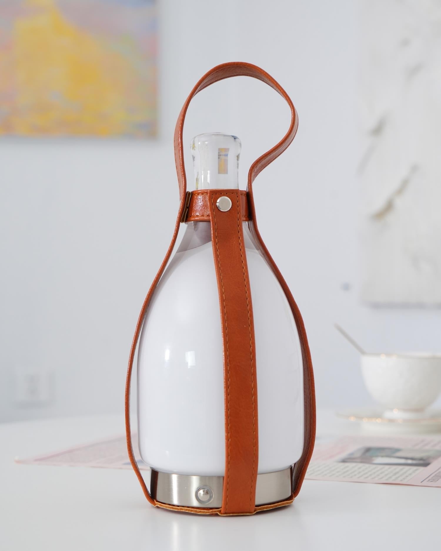 Ales Leather Vintage Table Lamp