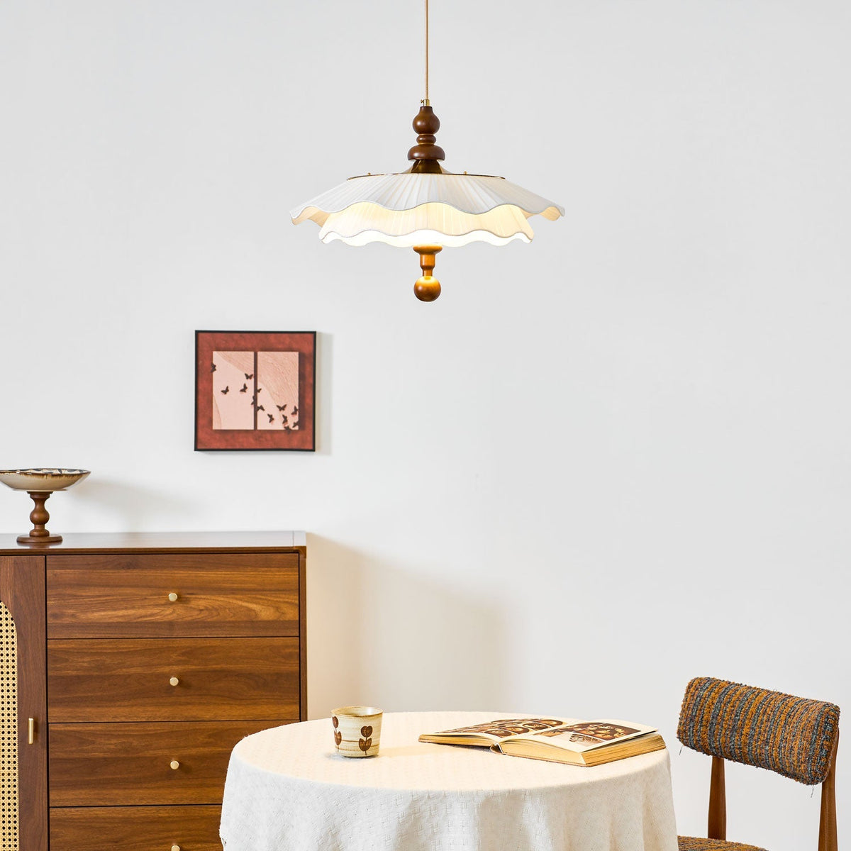 Everford Belle Epoque Pleated Pendant Light