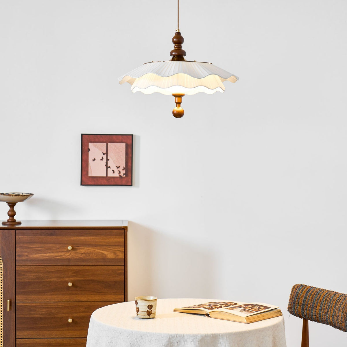 Everford Belle Epoque Pleated Pendant Light