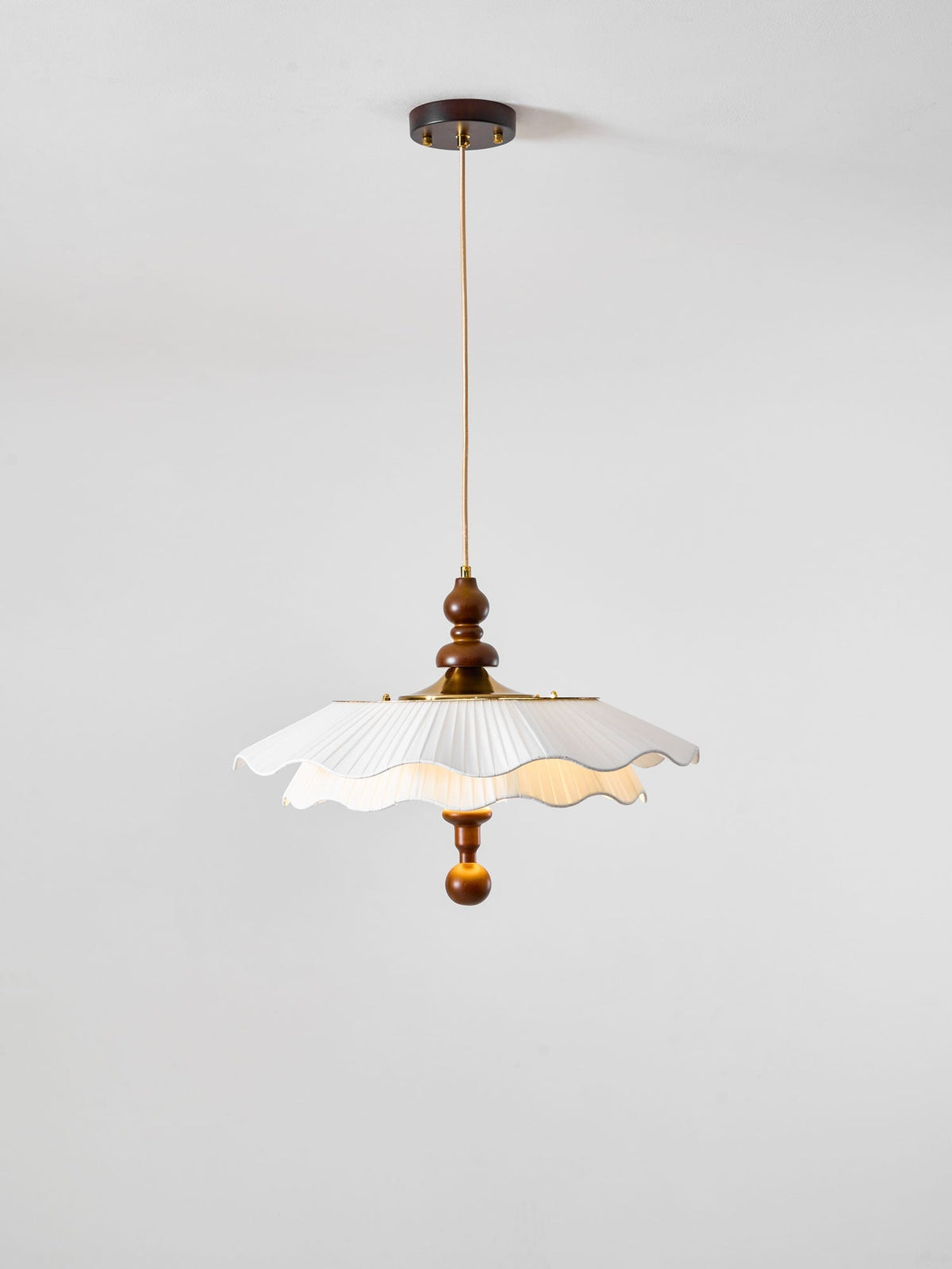 Everford Belle Epoque Pleated Pendant Light
