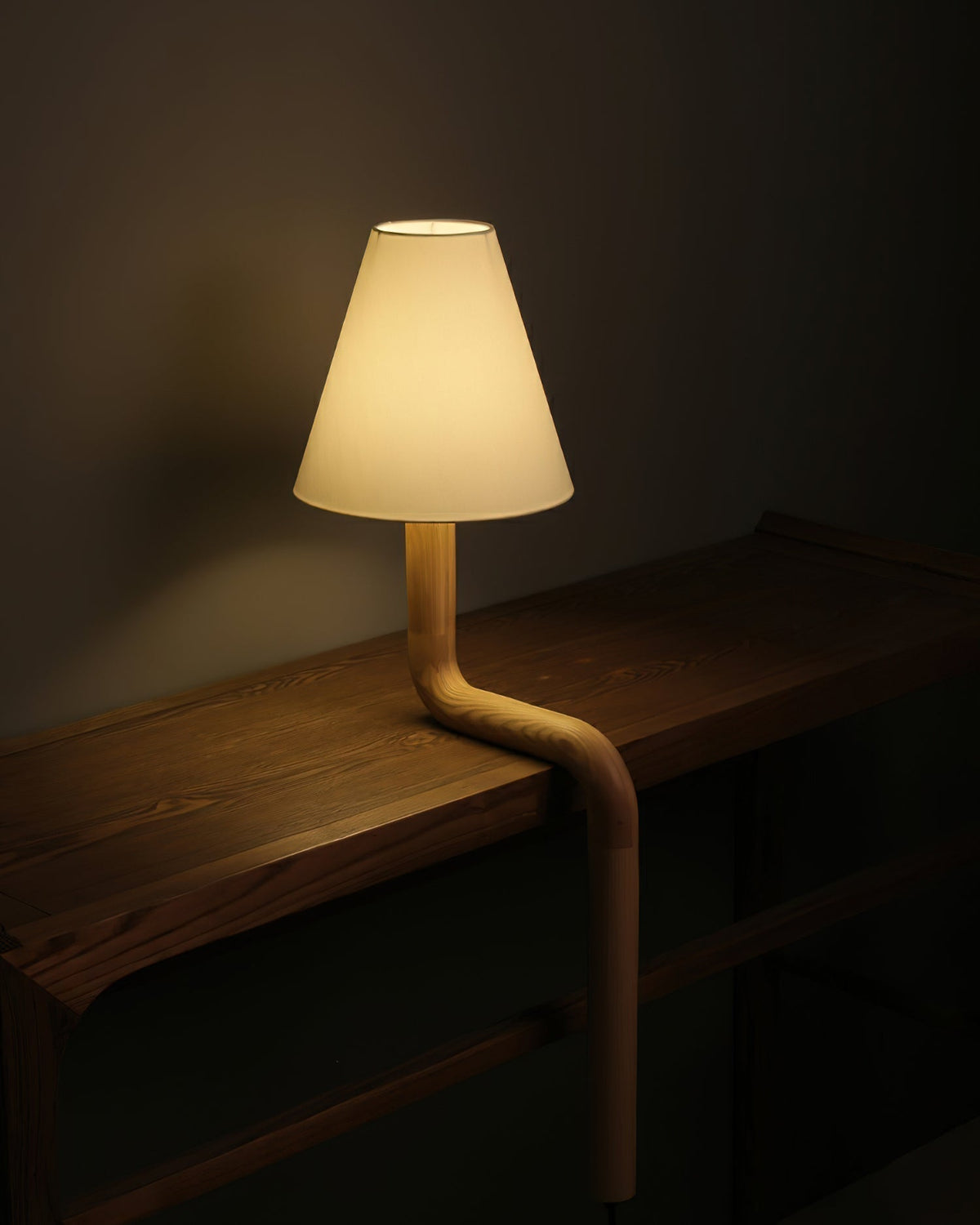 Syleielle Bend Wood Table Lamp