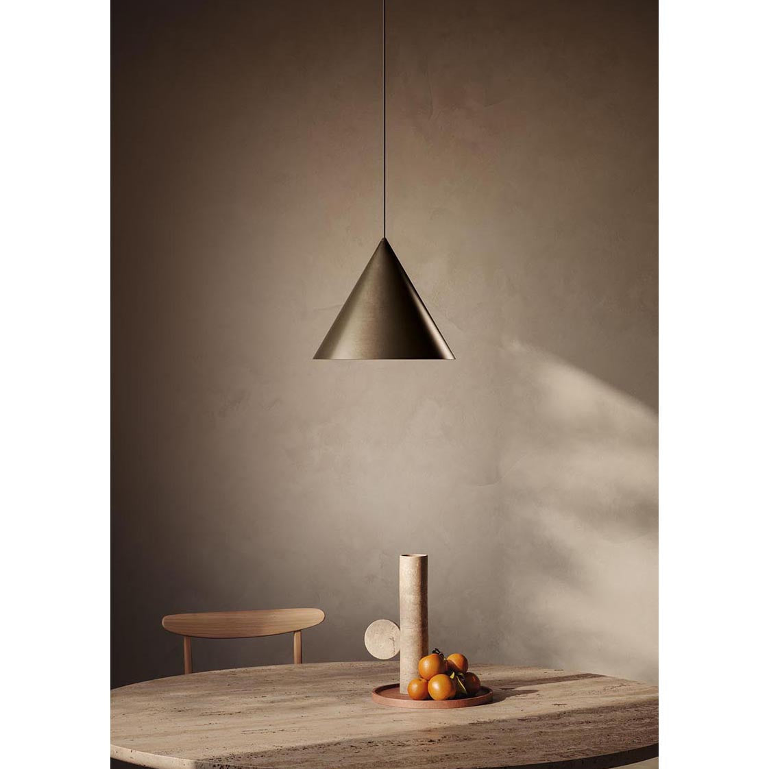 Caeluvyu Modern Minimalist Dark Metal Pendant Lamp