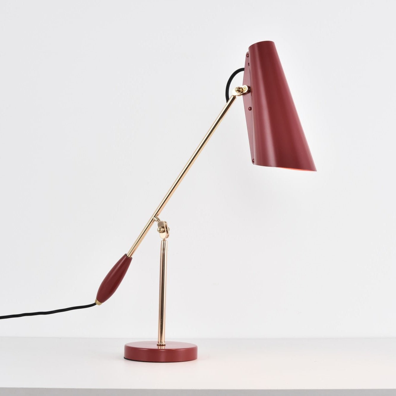 Orbix Steel Mid-Century Table Lamp - Neutral Decor