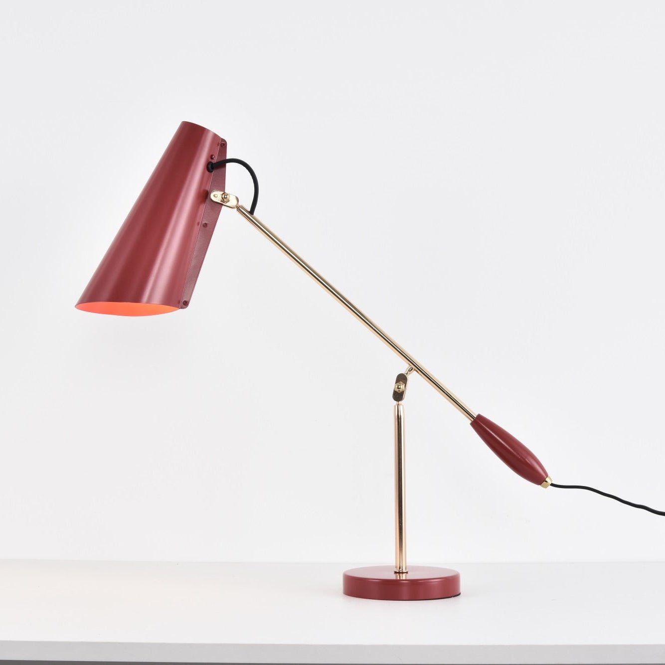 Orbix Steel Mid-Century Table Lamp - Neutral Decor