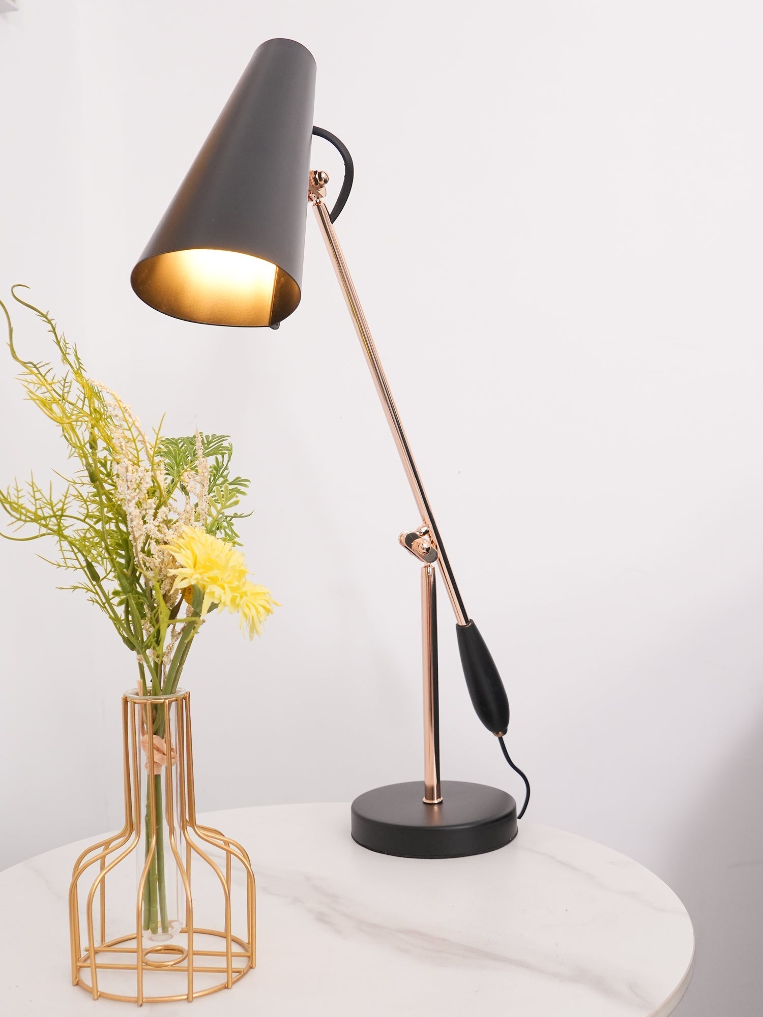 Orbix Steel Mid-Century Table Lamp - Neutral Decor