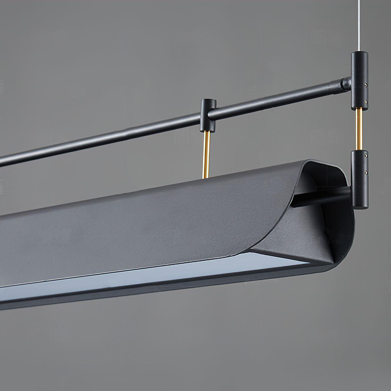 Terianora Chandelier Black Roof LED