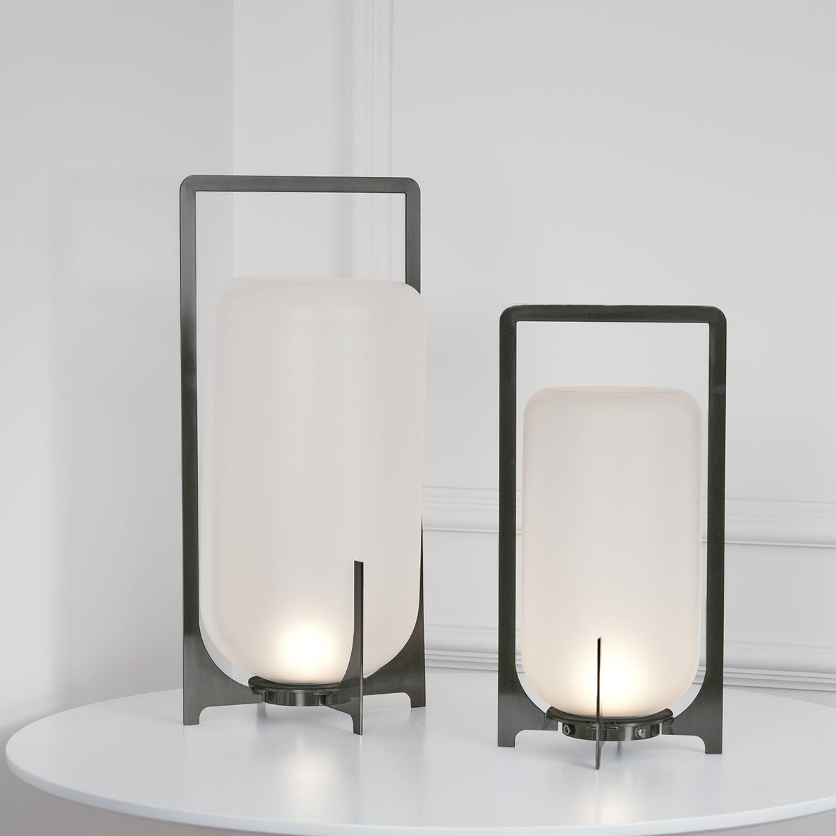 Orinenelle Steel Plastic Minimalist Table Lamp