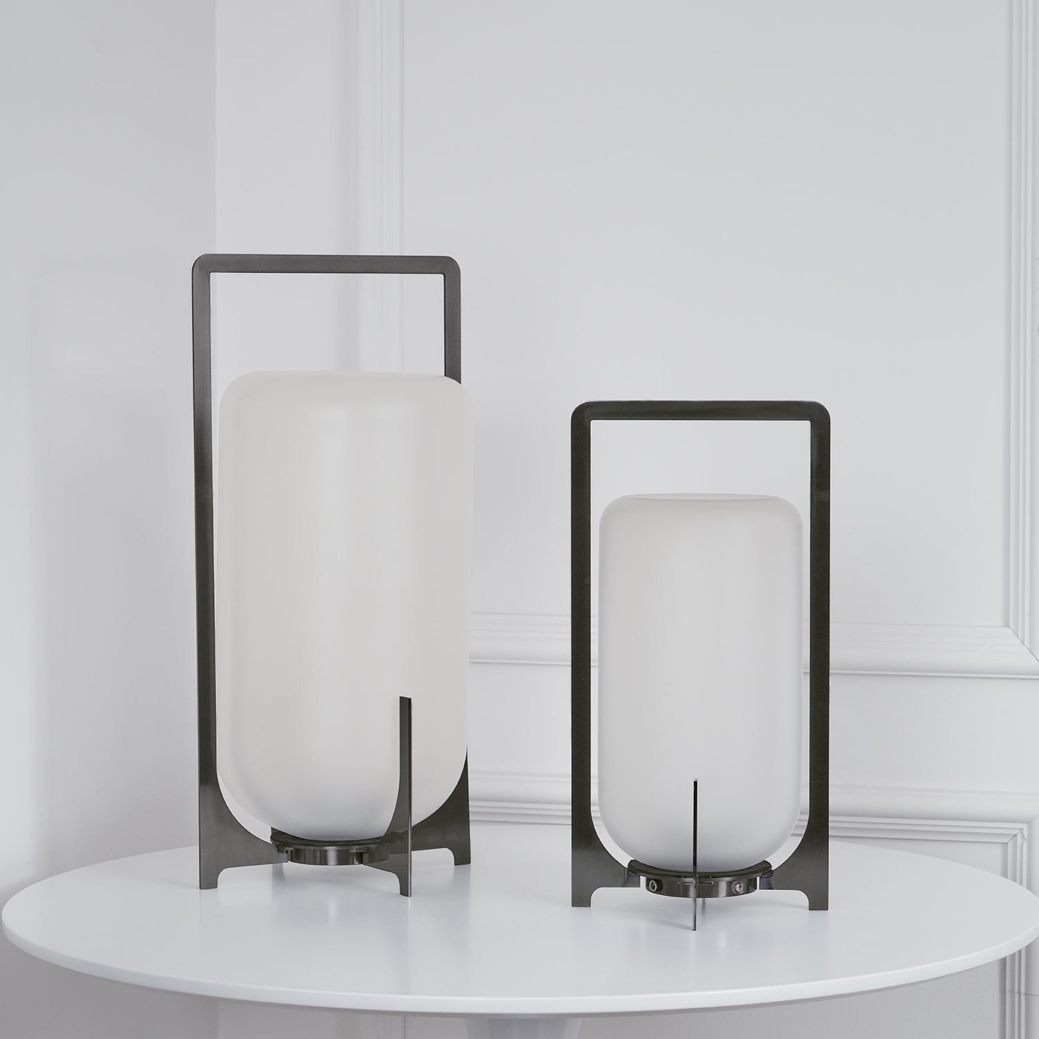 Orinenelle Steel Plastic Minimalist Table Lamp
