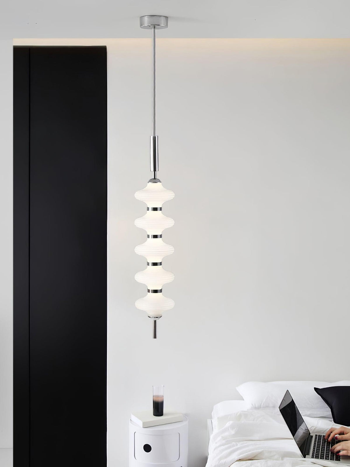 Vesperare Glass Pendant Light