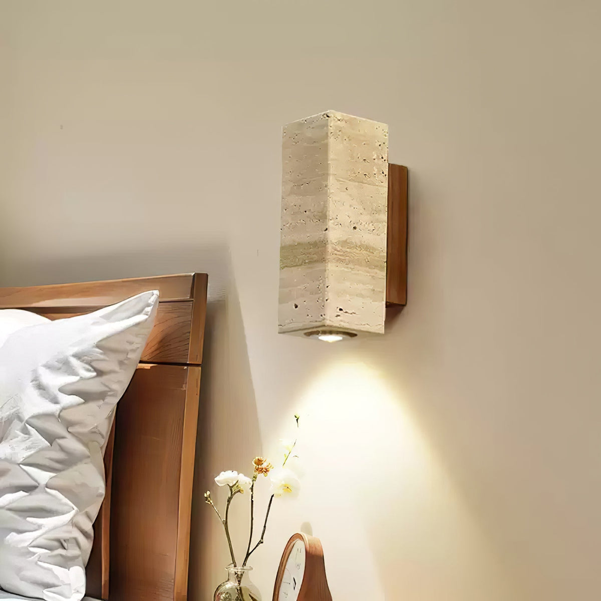 Solmere Blend Plug In Indoor Wall Light