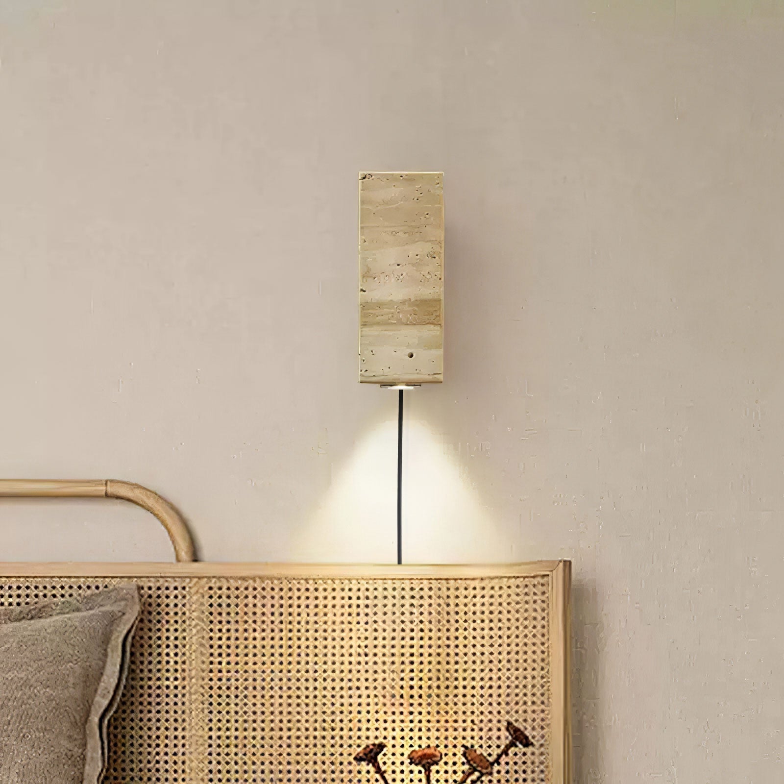 Solmere Blend Plug In Indoor Wall Light